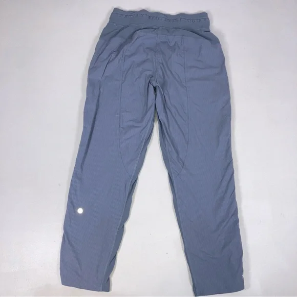 Lululemon Dance Studio Mid-Rise Full Length Jogger Light Blue Women's Size 4 Gym - Picture 2 of 16